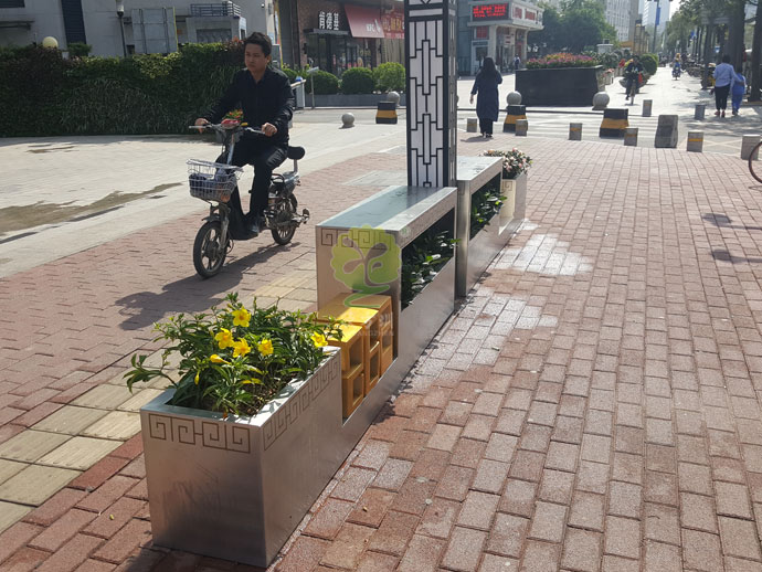 戶(hù)外不銹鋼景觀(guān)花盆方形隔離花箱